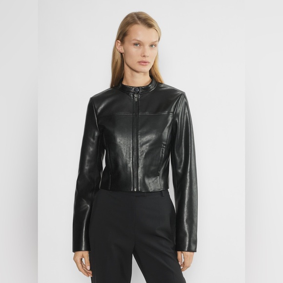 Aritzia Jackets & Blazers - Aritzia Ten Vega Jacket